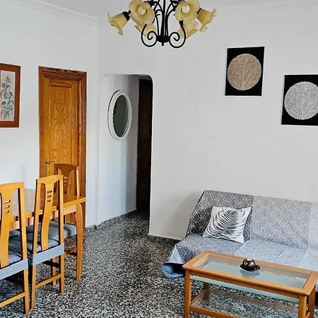 Apartment & Sea *